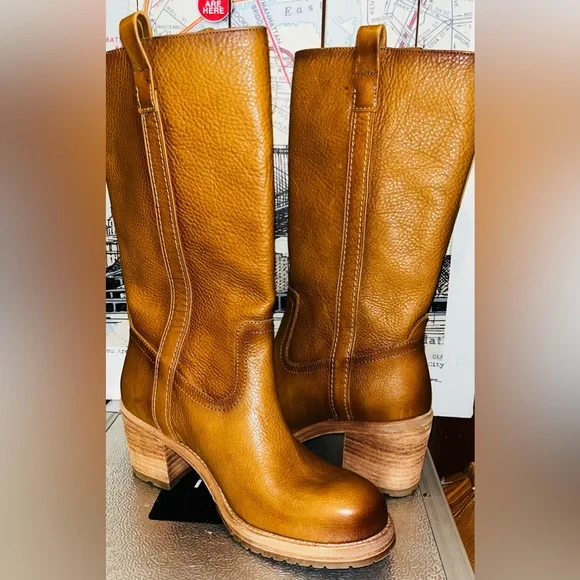 Tan Leather Heeled Boots PRICE IS FIRM - Picture 9 of 11